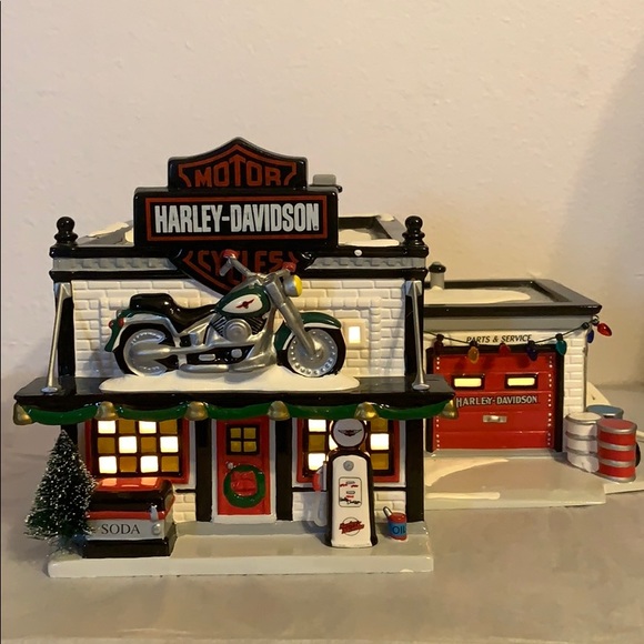 Harley-Davidson Other - VNTG Harley-Davidson Motorcycle Shop Department 56